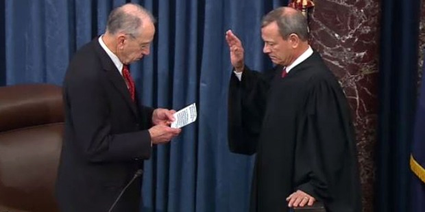  John Glover Roberts Jr.