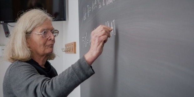  Dr. Karen Keskulla Uhlenbeck