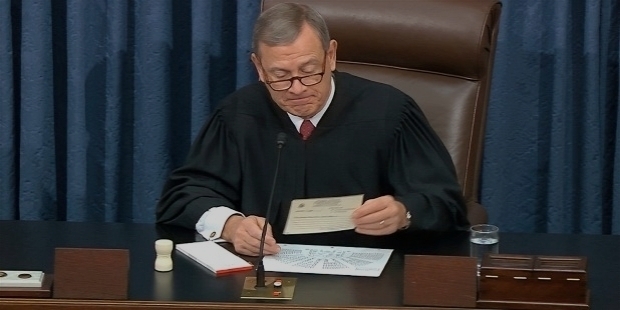  John Glover Roberts Jr.