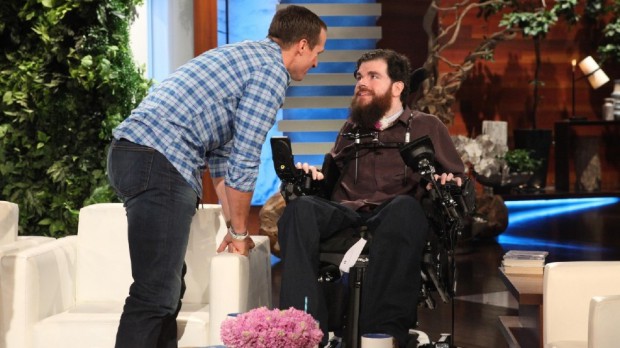 A fan meets Drew Brees in the Ellen Degeneres Show
