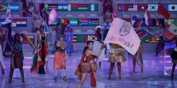 VANESSA PONCE DE LEON