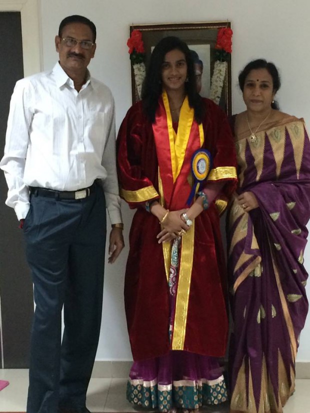 PV Sindhu with her parents after receiving Honorary Doctorate from Vels University Chennai