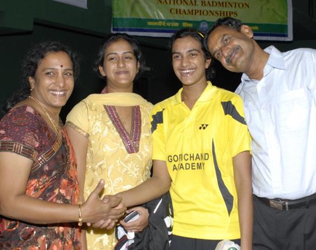 PV Sindhu Family, with her parents and sister