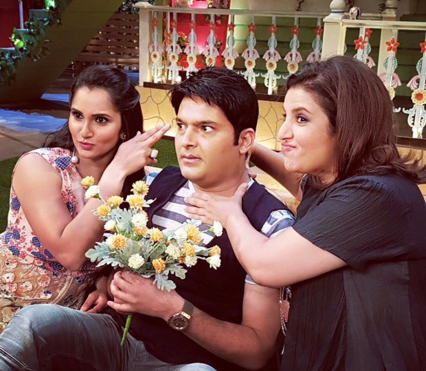 Sania Mirza with Kapil Sharma and Farah Khan on sets of The Kapil Sharma Show