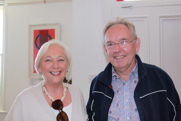 Tom Hiddleston's parents